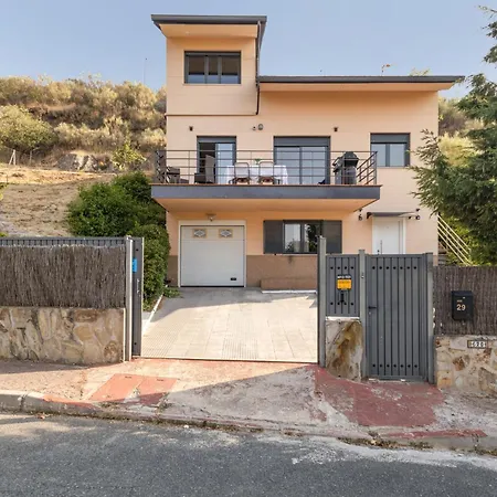 Villa Ana Esperanza - *